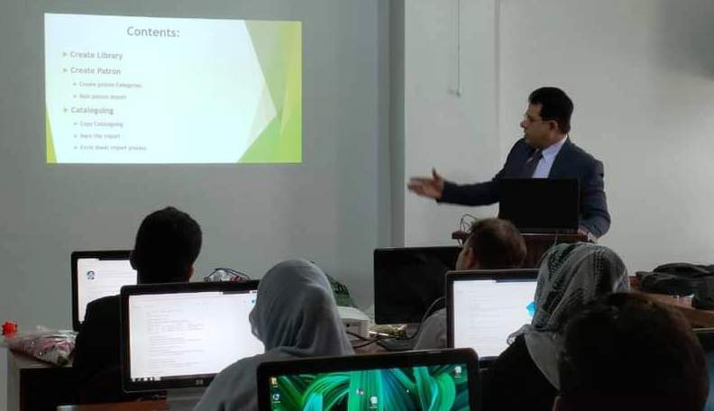 Training Session at Computer Lab Sir Sadiq Muhammad Khan Library 