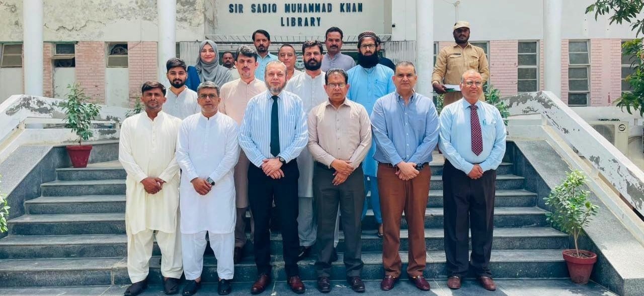 SSMK Library, IUB Launches Pakistan's First Fully Paperless Online Library Clearance System_003